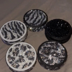 Snusdosor  - 1 för 100. Dubbellock 
