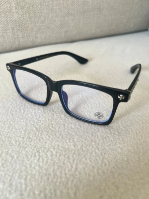 Svarta chrome hearts glasögon med blue light - Helt oanvänd. Pris kan diskuteras.