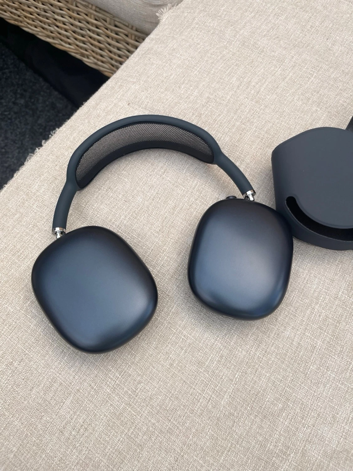 Apple AirPods Max - 4
