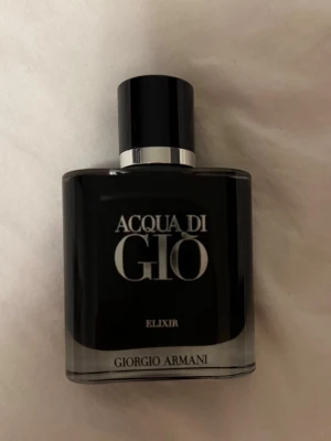 Acqua di Giò Elixir parfym - Acqua di Giò Elixir hör av dig vid intresse