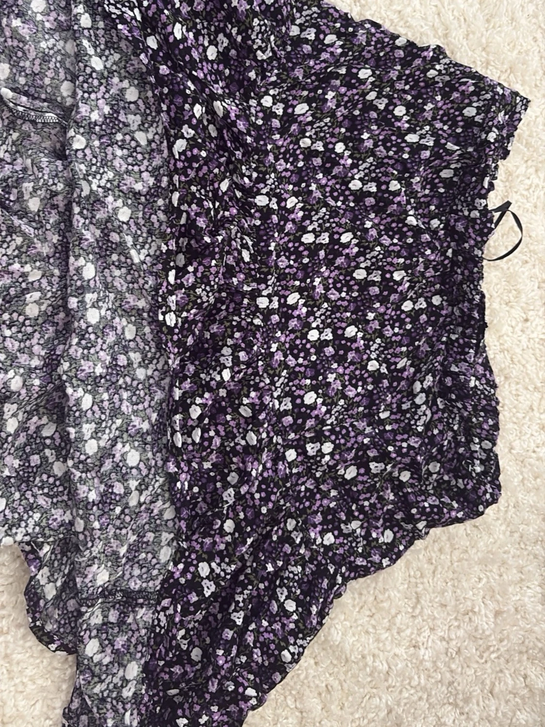 Lila blommig kortkjol - 2