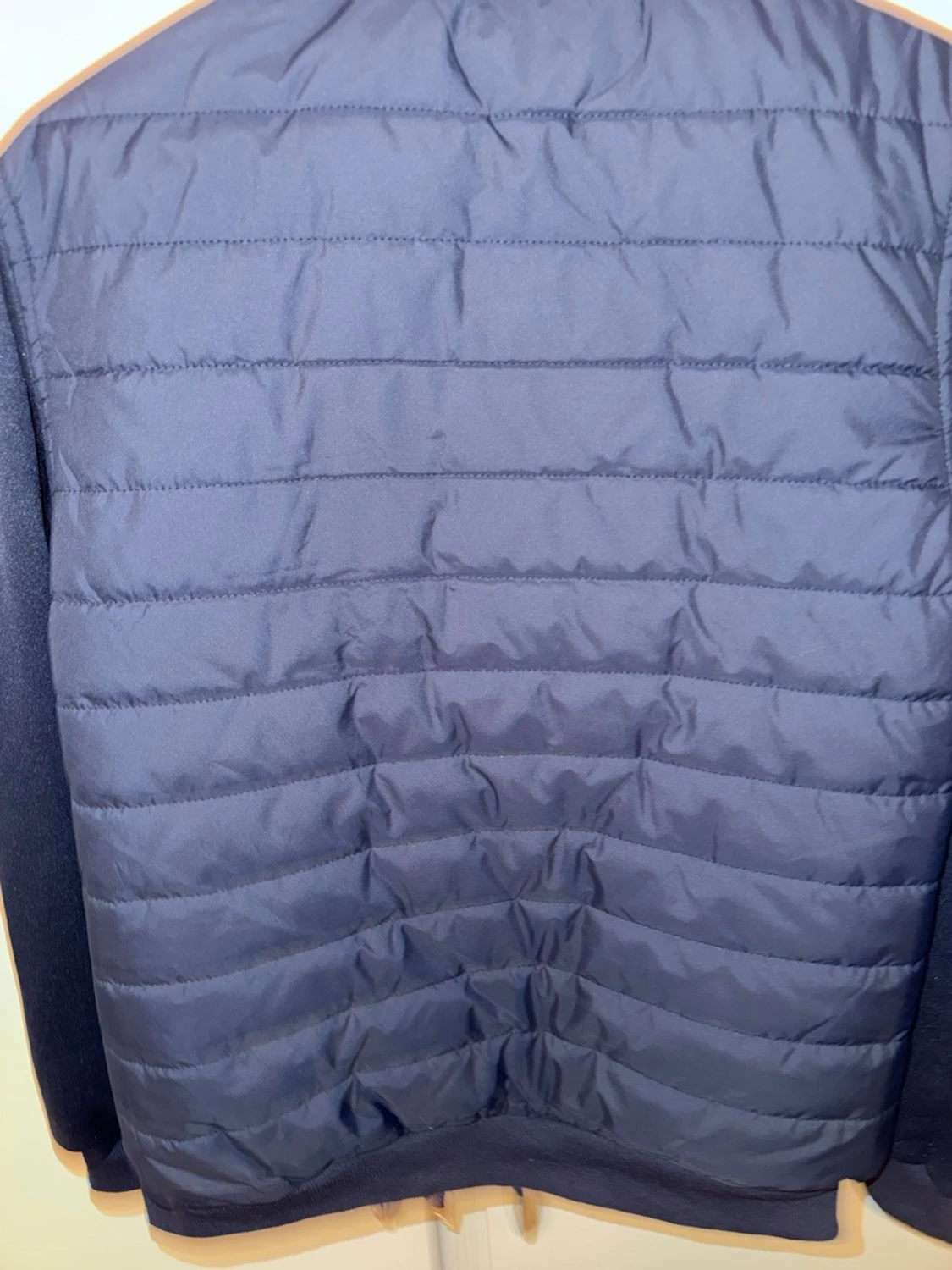 Mörkblå pufferjacka med dragkedja - 2