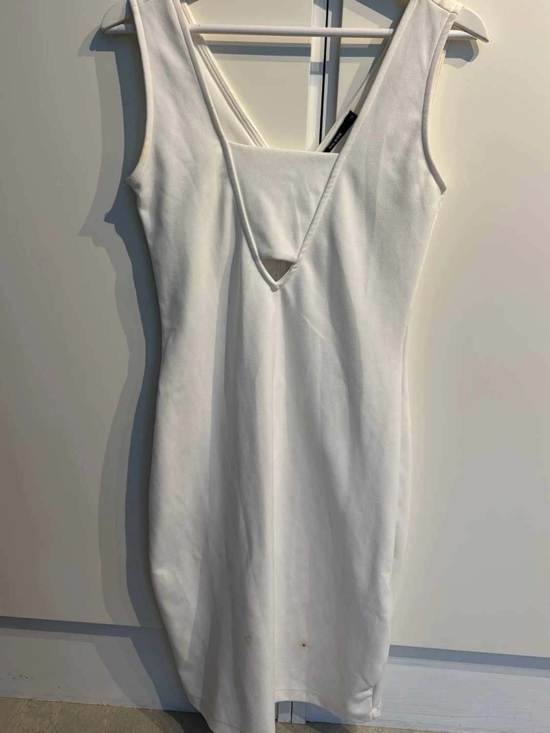 Vit ärmlös långklänning