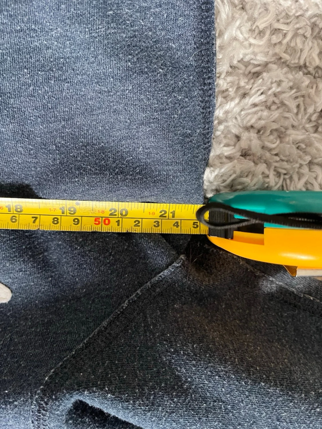 Mörkblå hoodie från Abercrombie & Fitch - 3