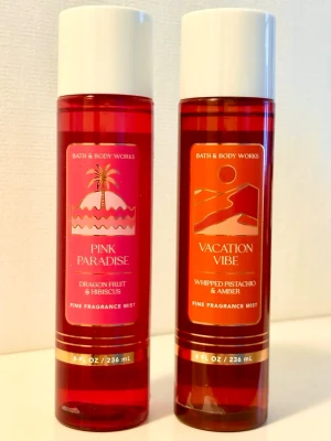 Bath & Body Works Vacation Vibe - Bath & Body Works Vacation Vibe med doft av vispad pistage och amber. Volym  236 ml. Enbart testad ett fåtal gånger, vilket syns på bild. Givetvis förvarad mörkt, torrt och svalt. OBS! Pink Paradise är såld!