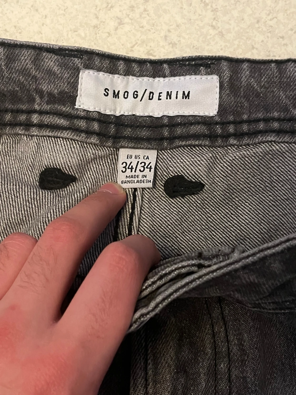 Svarta raka jeans från SMOG/DENIM - 2