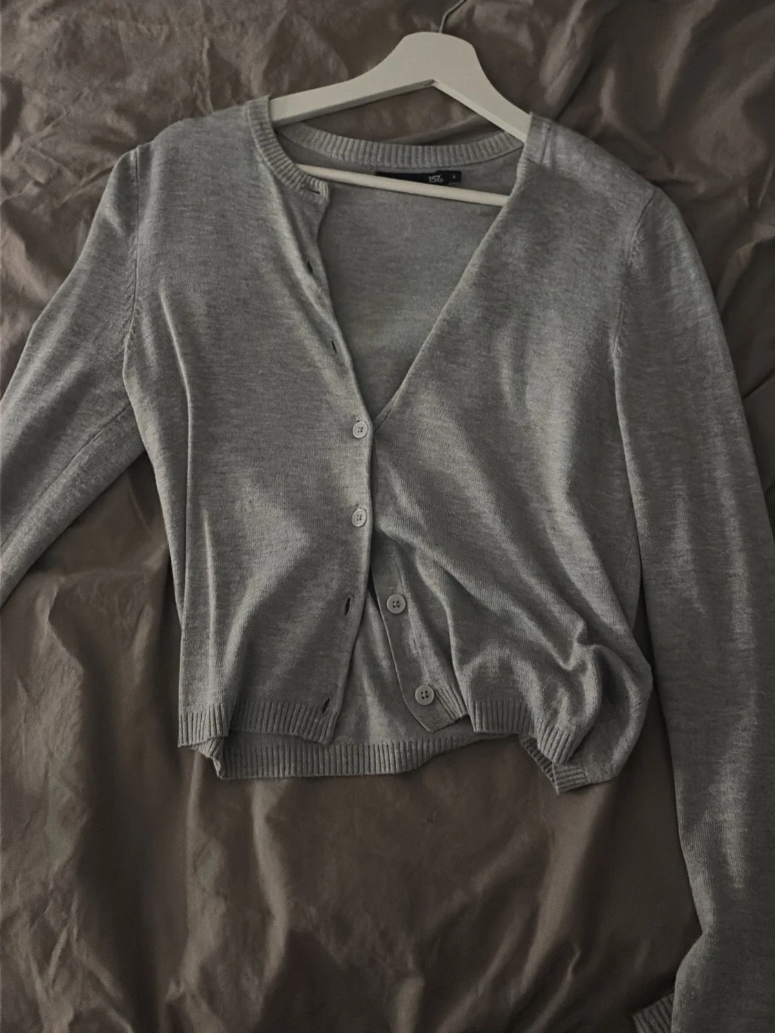 Grå basic kofta från H&M