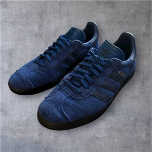 Adidas Gazelle Blue on Blue Skor - Inga tydliga defekter                                                  Storlek: UK 10,                                                           
