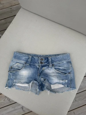 Jeans shorts - Snygga och somriga jeans shorts från Bershka!!❤️‍🔥