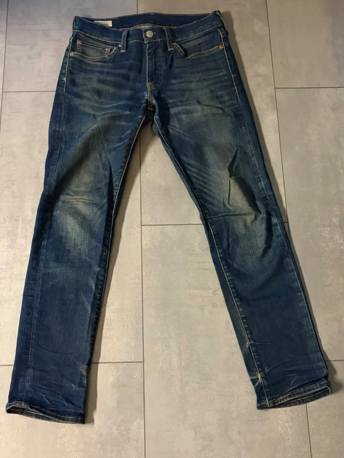 Levi's blå jeans med normal passform