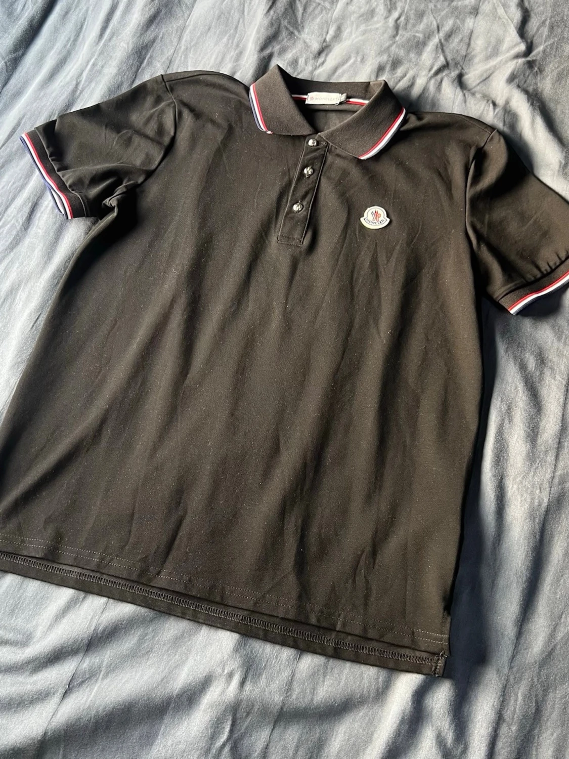 Svart Moncler pikétröja med logga - 2