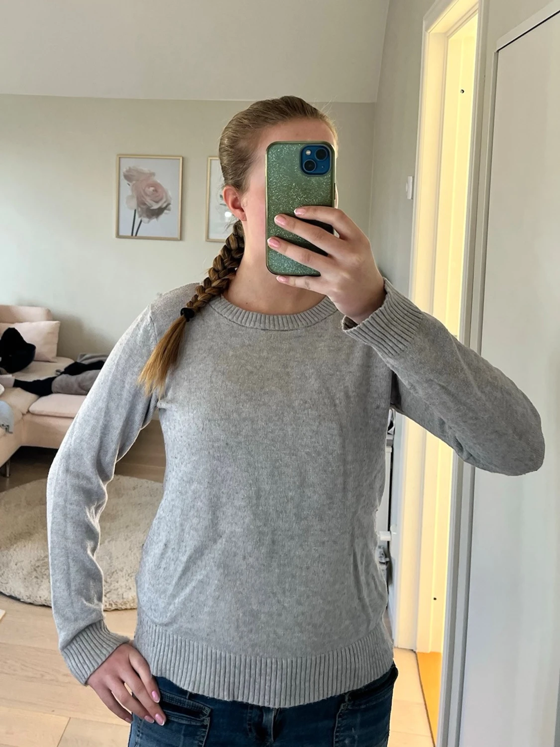 Ljusgrå basic stickad tröja - 1