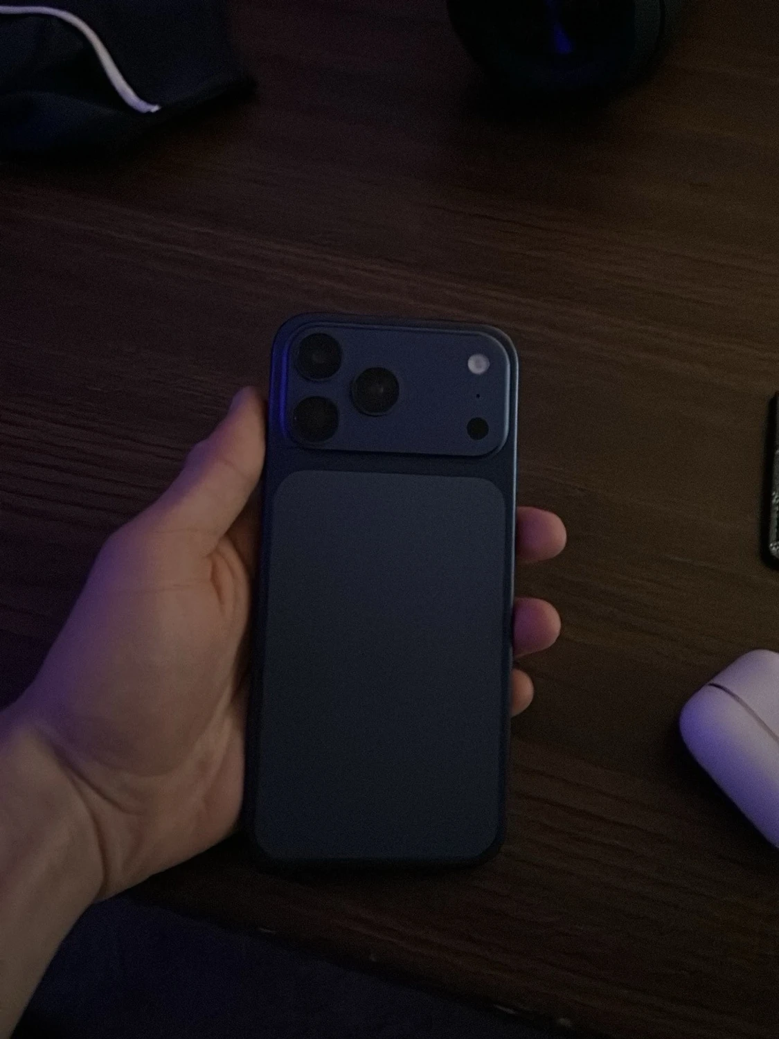 Blå iPhone 17 pro Max  med originalkartong - 3