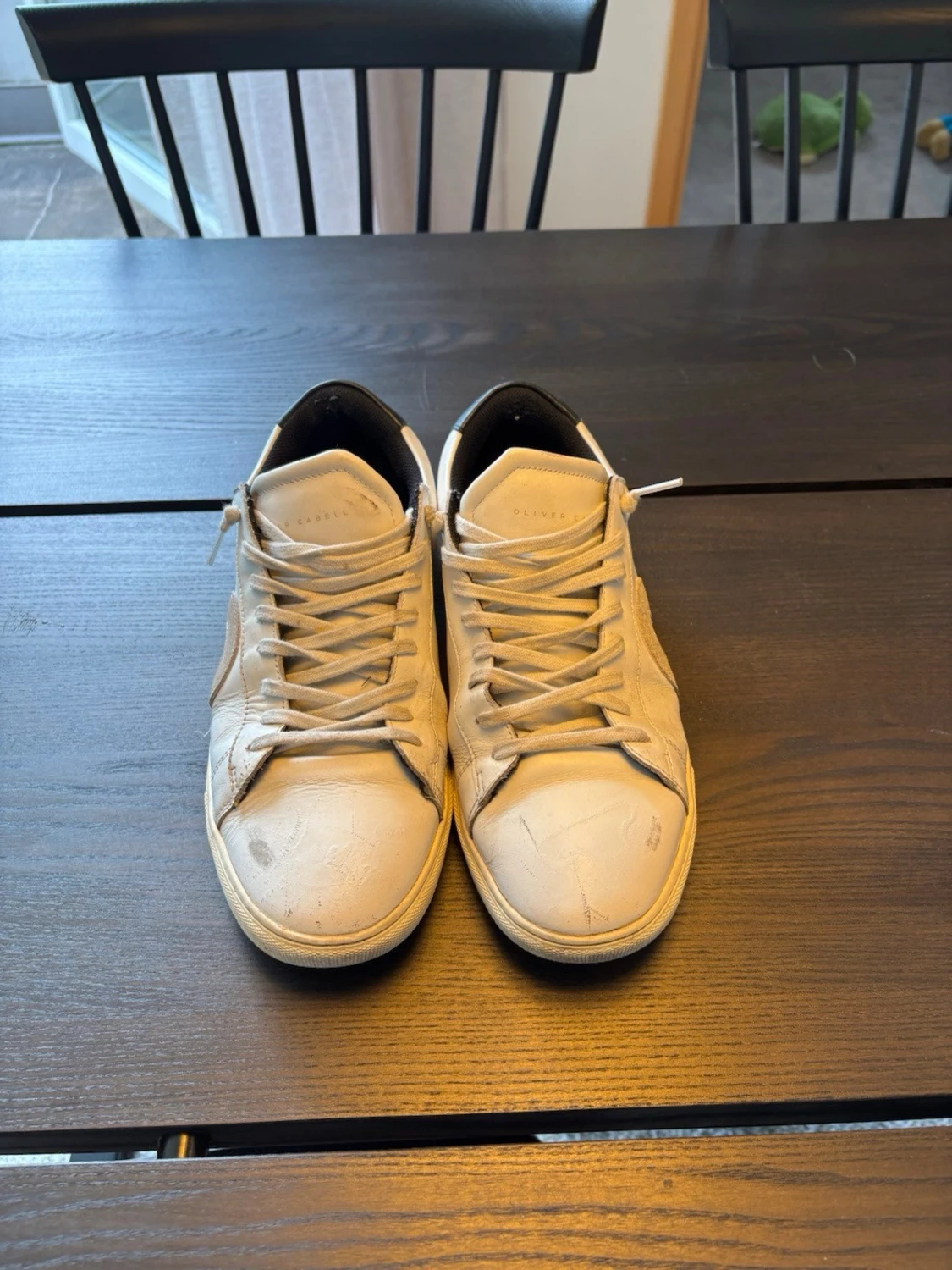 Vita Oliver Cabell  sneakers med svart detalj - 1