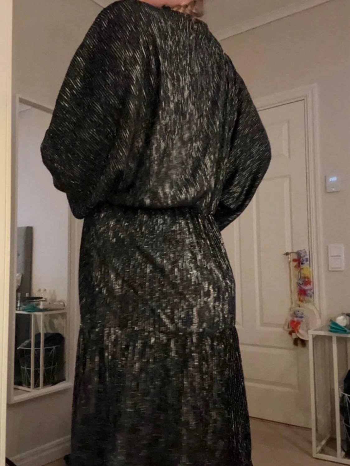 Glitterklänning - 1