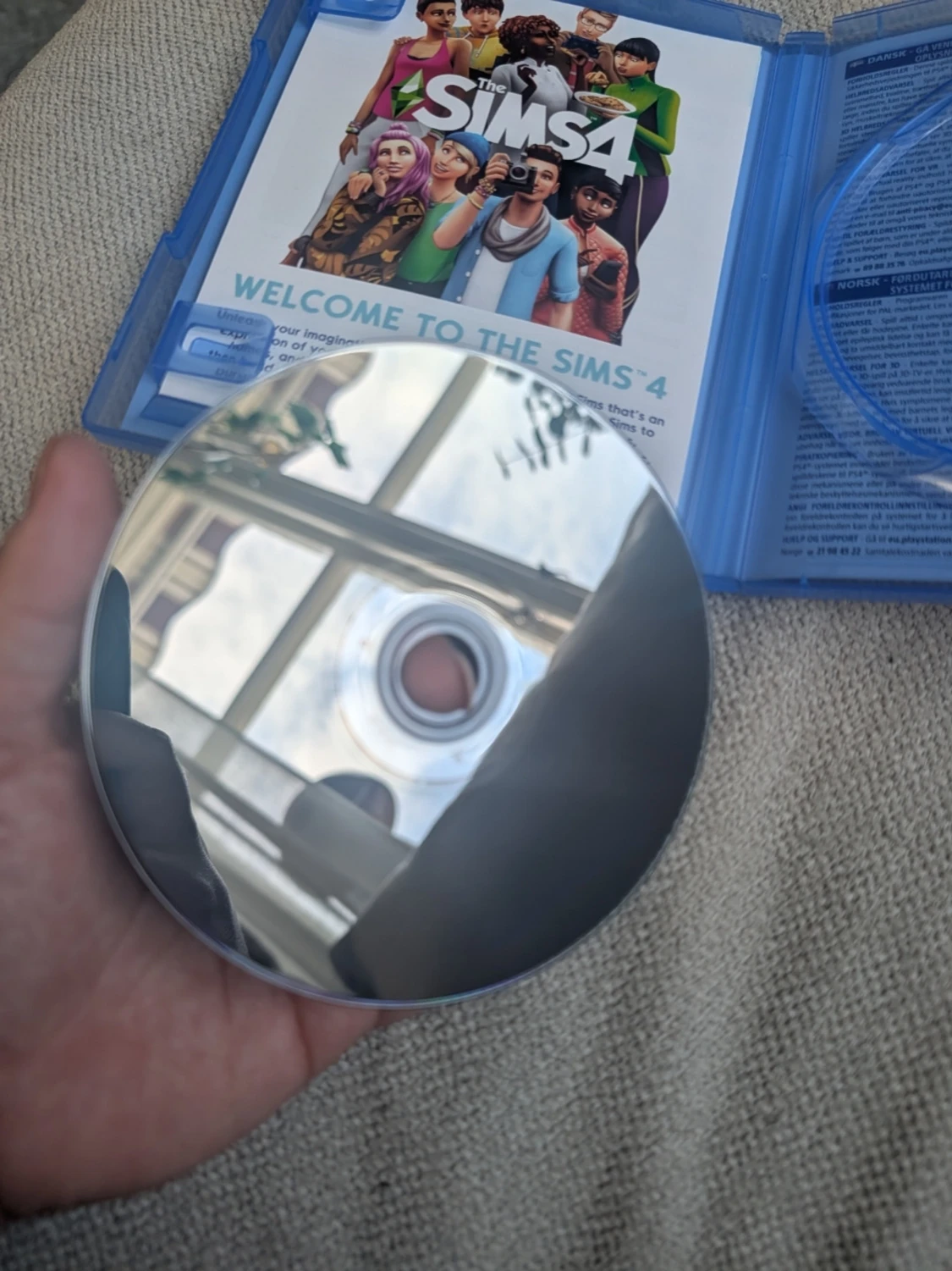 The Sims 4 till PS4 - 6