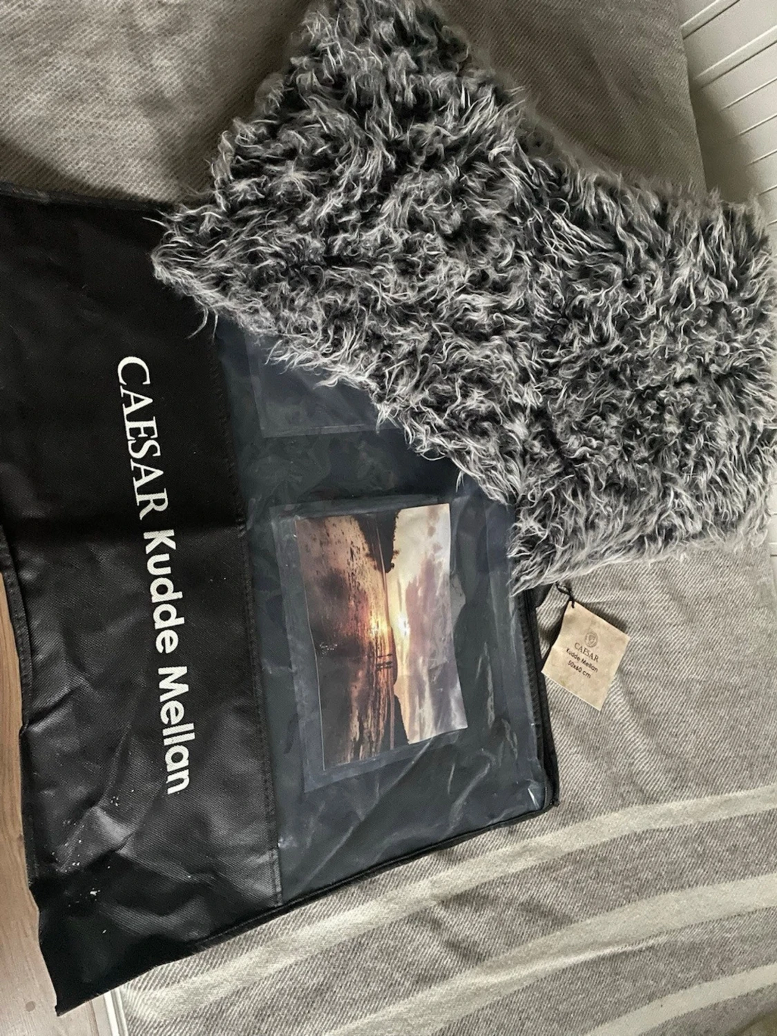 HM Beige pufferjacka med leopardmönster - 1