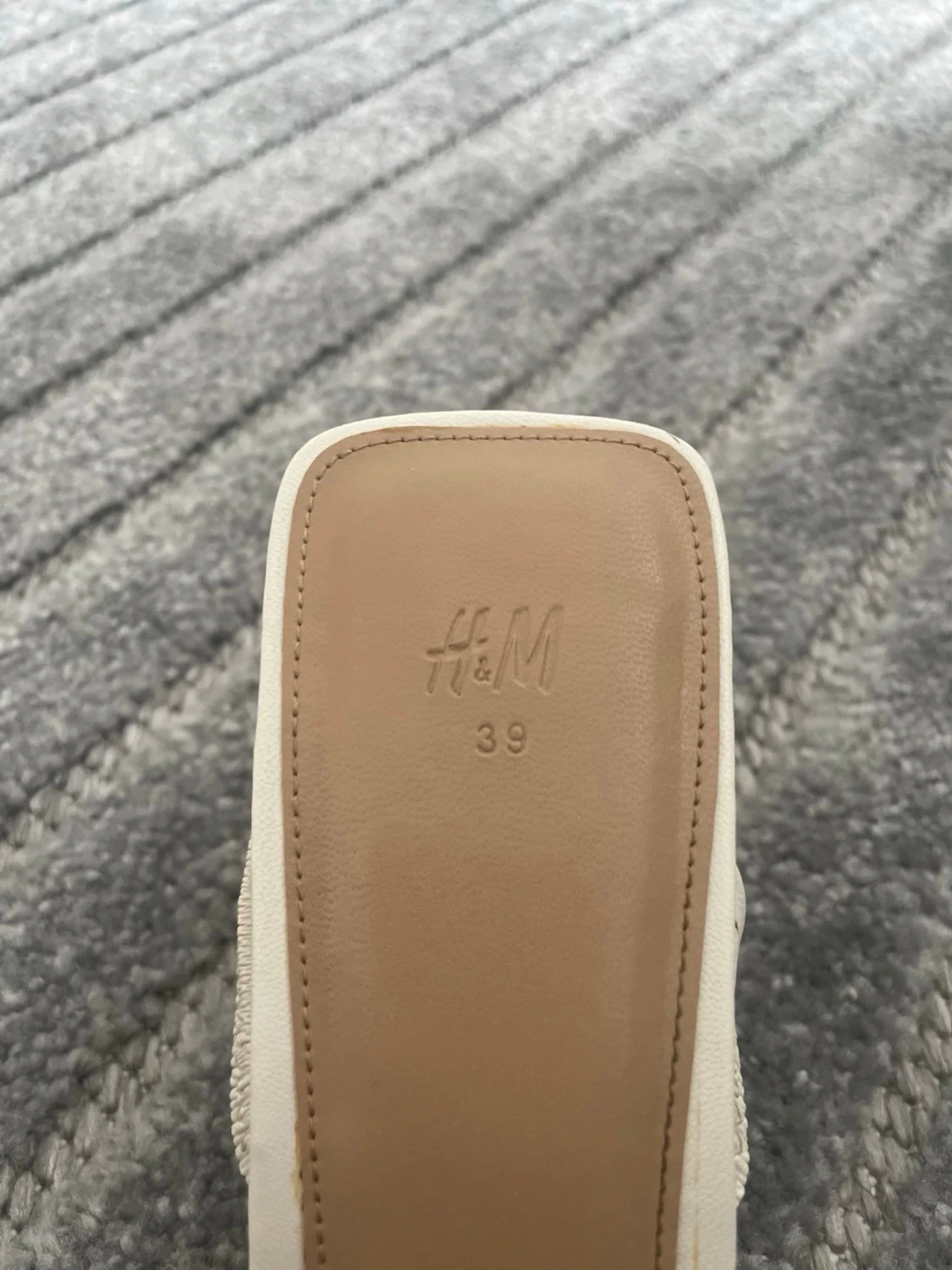 Vita sandaletter med blockklack - 2