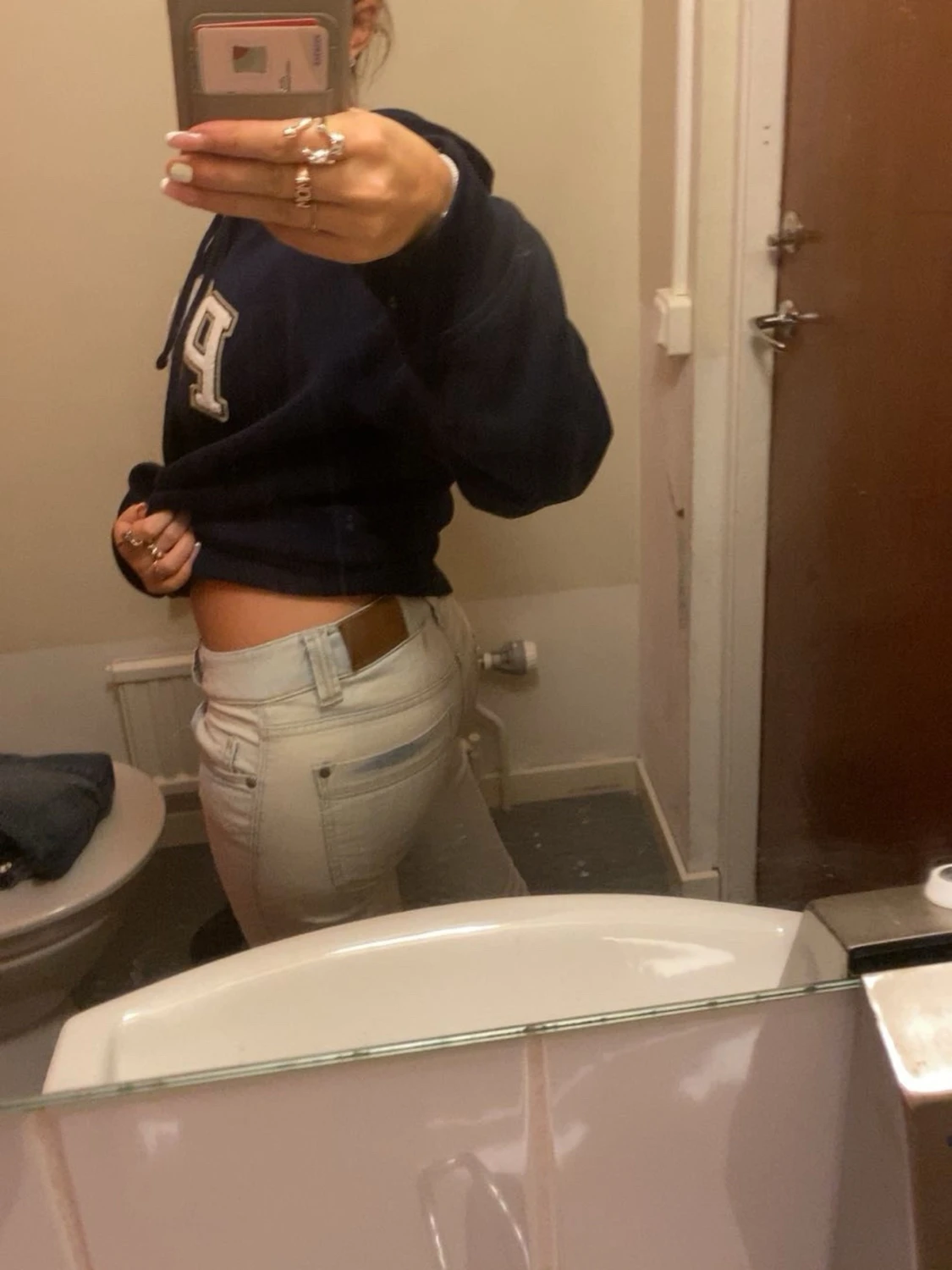 Ljusbeiga low waist jeans - 1