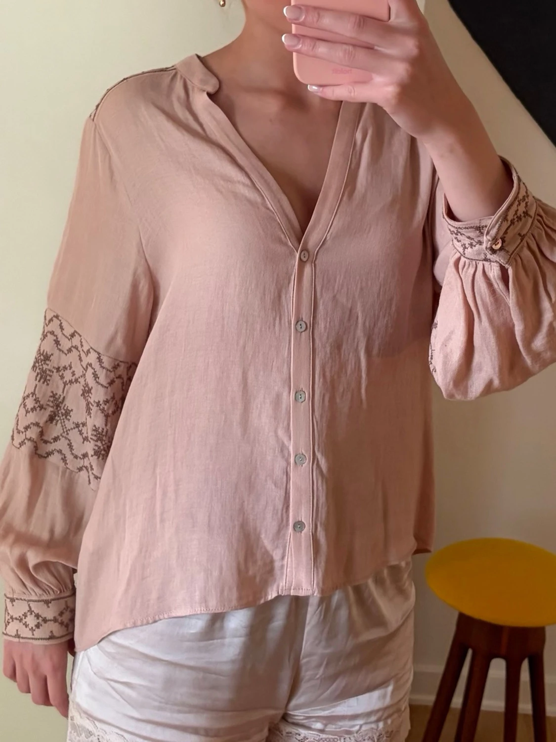 Rosa blus