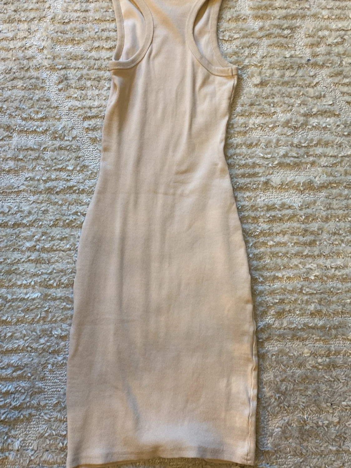 Beige klänning - 1