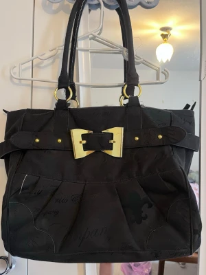 Y2K friis&Company luxury weekend bag from 2000’s - Very large perfect for school or travel 