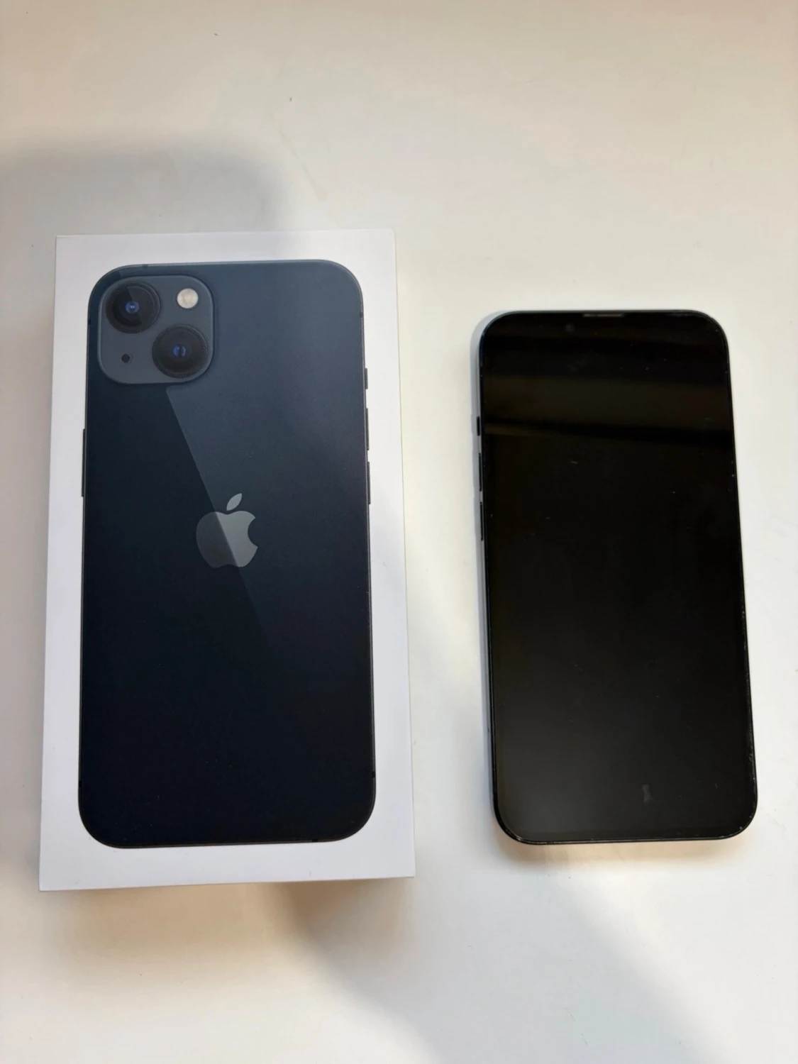 iPhone 13 128GB Svart – Toppskick