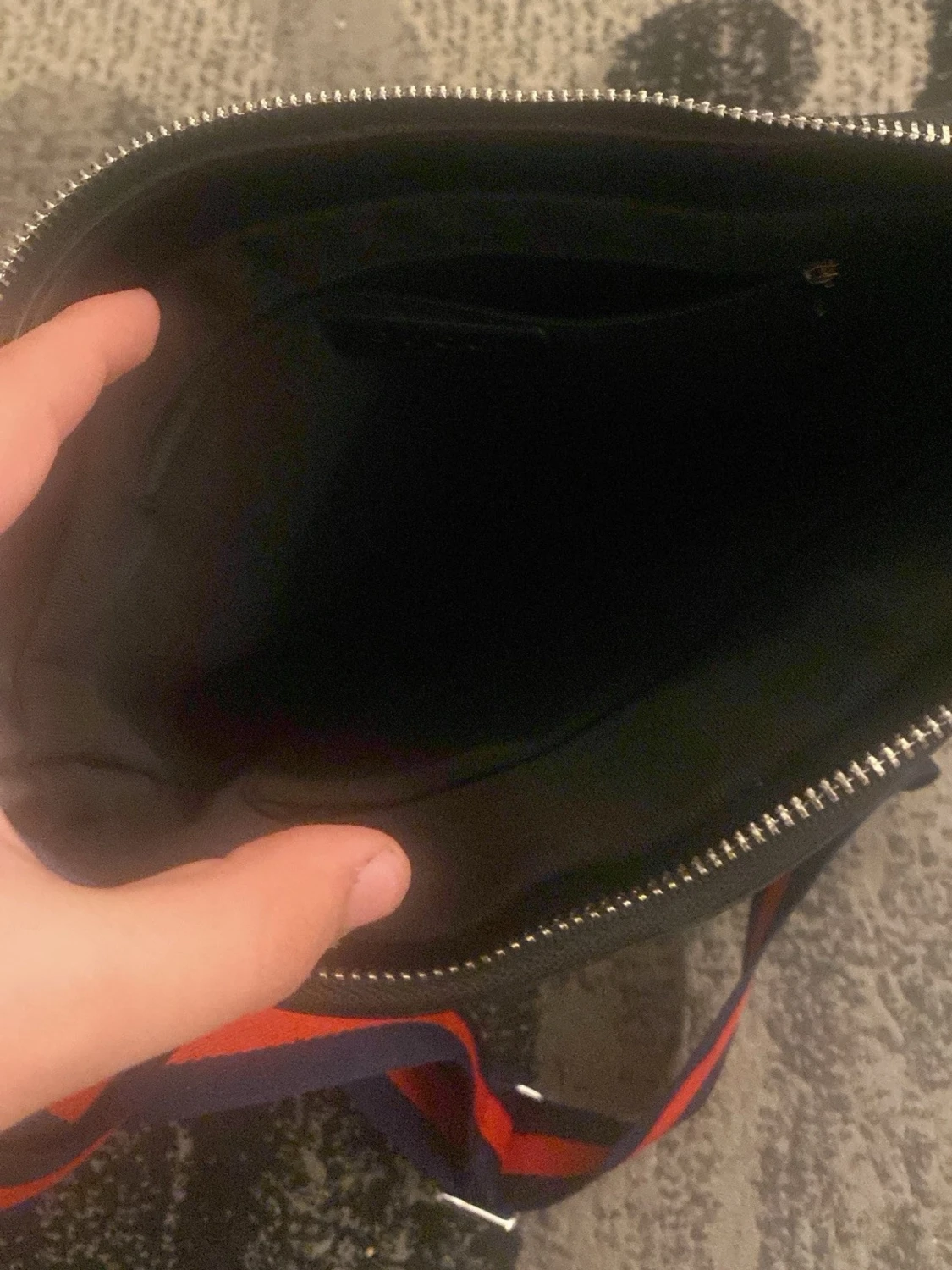 Gucci axelväska med monogram - 2