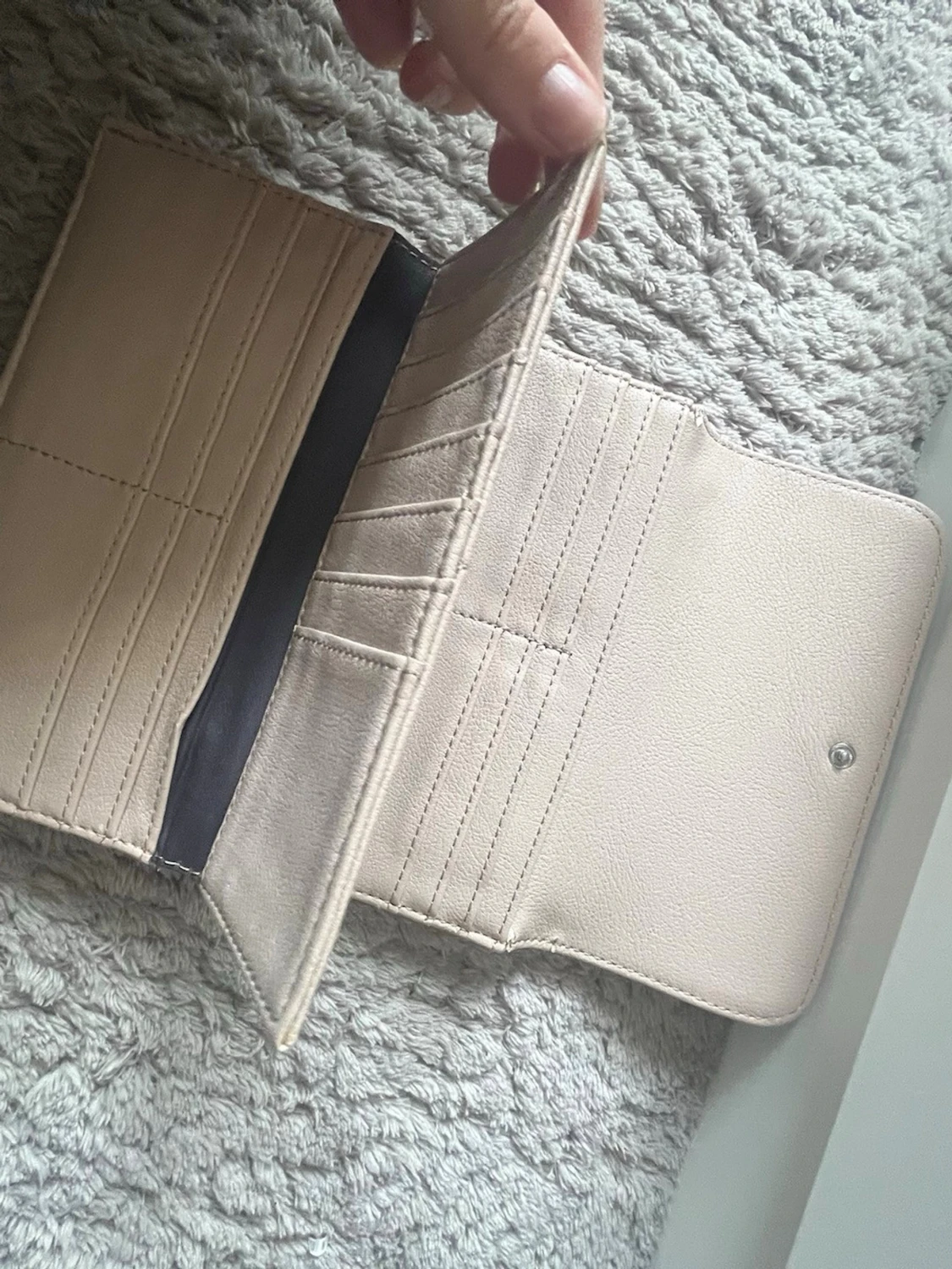 Beige plånbok från Calvin Klein - 5