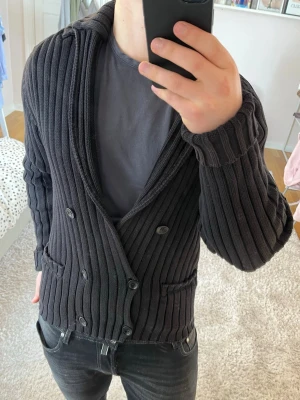 Filippa K  cardigan  - Filippa K Cardigan | Mycket bra skick | Size - M | Pris 499 | Hör av dig vid minsta fråga eller fundering📩