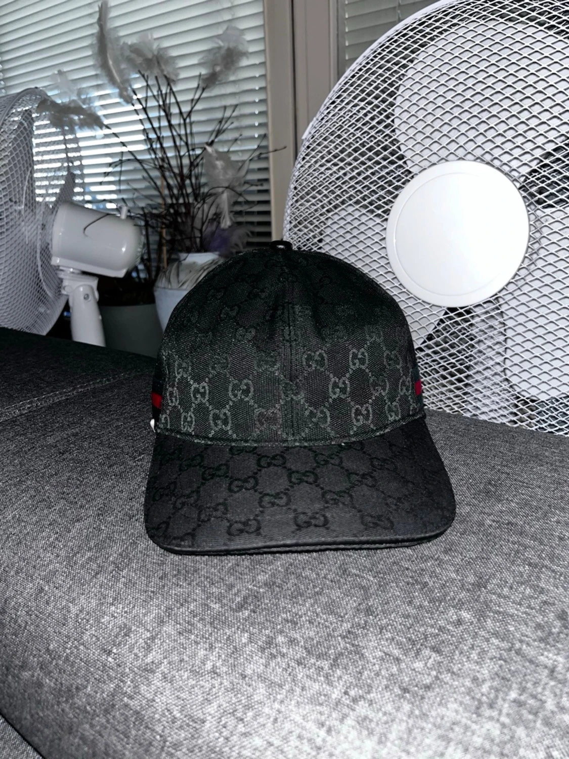 Svart Gucci keps med GG-mönster - 1