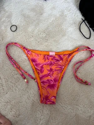 Bekini underdel  - Från hunkemöller storlek xs