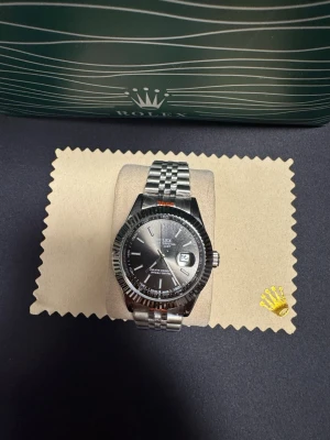 Rolx Role Datejust Grey - Rolx Datejust i Grey tavla, 41mm, inplastad.