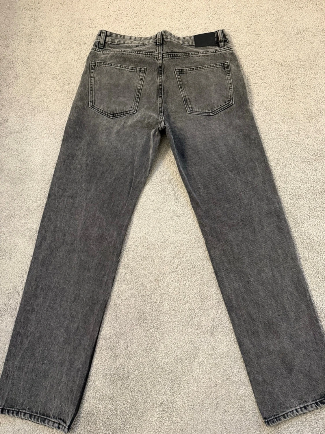 Grå raka jeans från Pull&Bear - 3