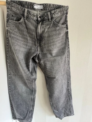 Baggy Jeans Bershka  - Baggy Jeans Bershka storlek 32/32. Fint skick. 