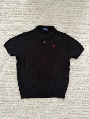 Ralph Lauren black knit polo shirt - Size M, true to size. Just as new, unused. Feel free to ask questions DM