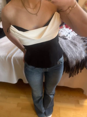 Tubtopp - Säljer denna jättefina tubtopp då den tyvärr är för stor för mig❣️Säljs inte längre