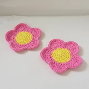 Glasunderlägg blomma rosa - Handvirkat glasunderlägg. Priset är för ett underlägg.