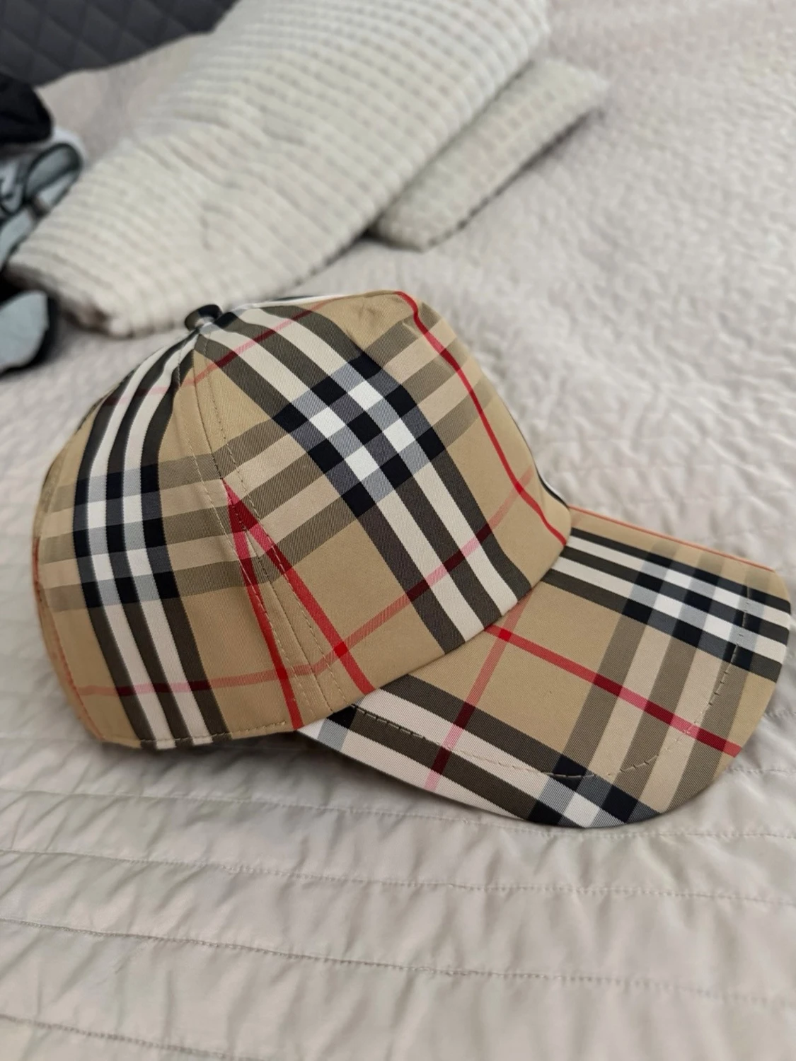 Burberry cap - 1