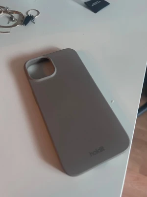 Holdit mobilskal  - Jag säljer detta mobilskal jag köpt på Ullared men tyvärr så passade den inte min mobil så den har aldrig kommit till användning 