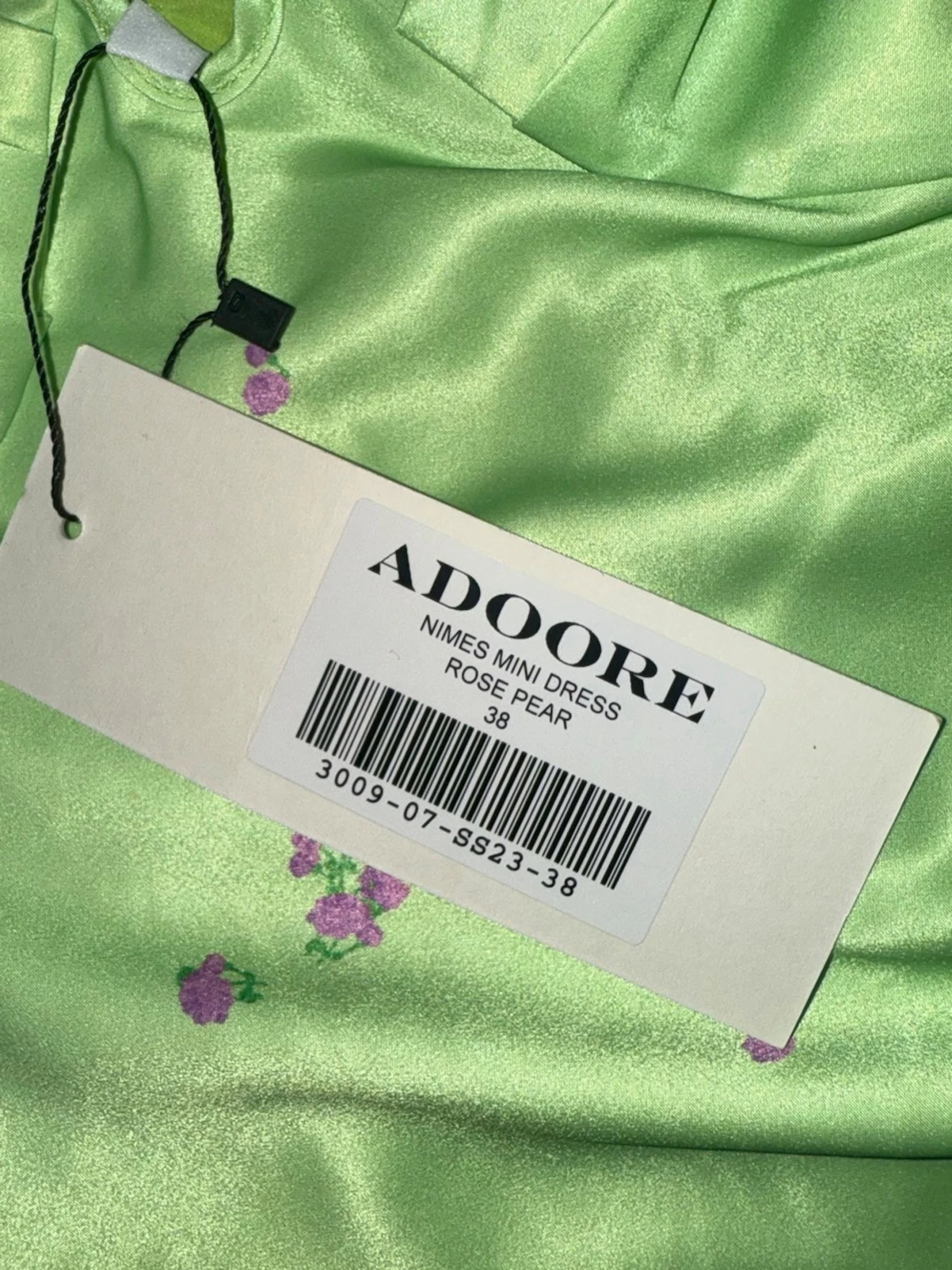 Grön blommig miniklänning från Adoore - 1
