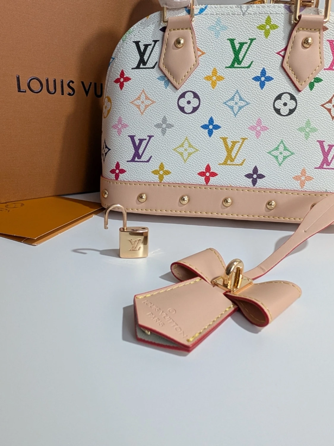Iouis Vuitton BB Murakami Edition 🌸 - 2