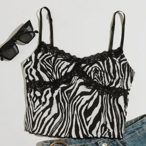 Mönstrad topp - Topp med zebramönster på🤍aldrig kommit till användning, endast testad