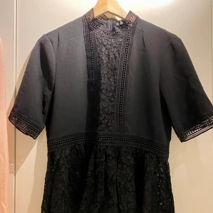 Nice black top from Zara - You can have it at work or also when going out, good condition, almost never worn it