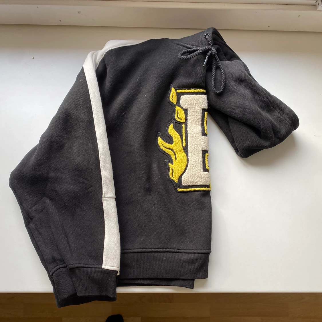 Snygg fenty hoodie by Rihanna. 