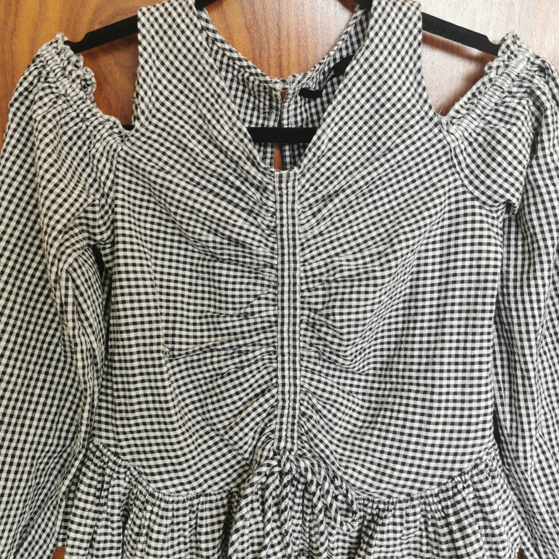 Cold shoulder blouse - 90