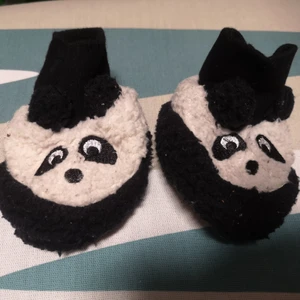 Tossar - Söta tossar till barn ca3-6 mån. 