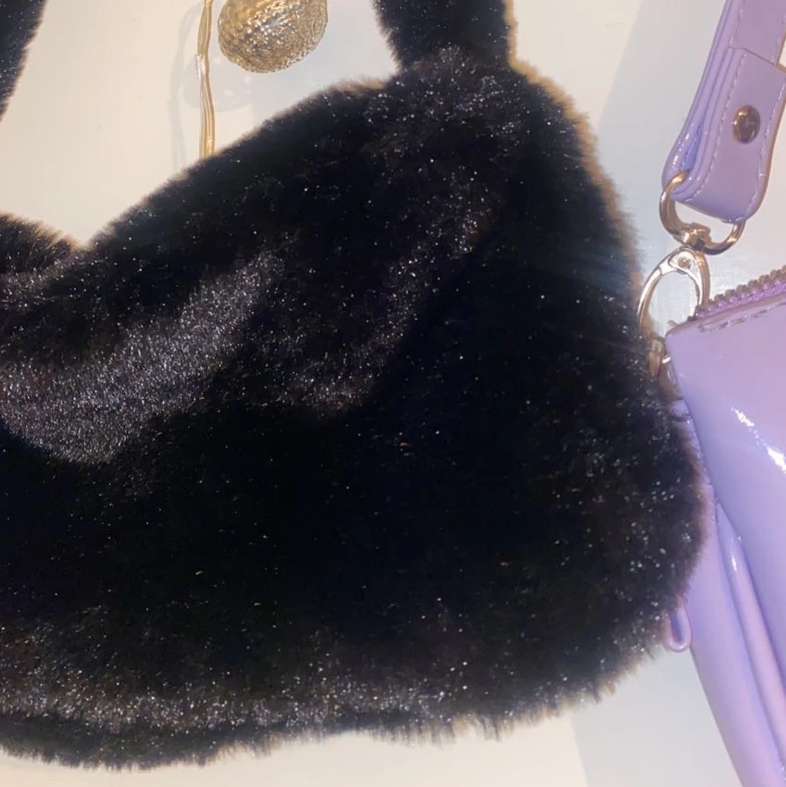Svart jättemjuk tygväska💕 - 90