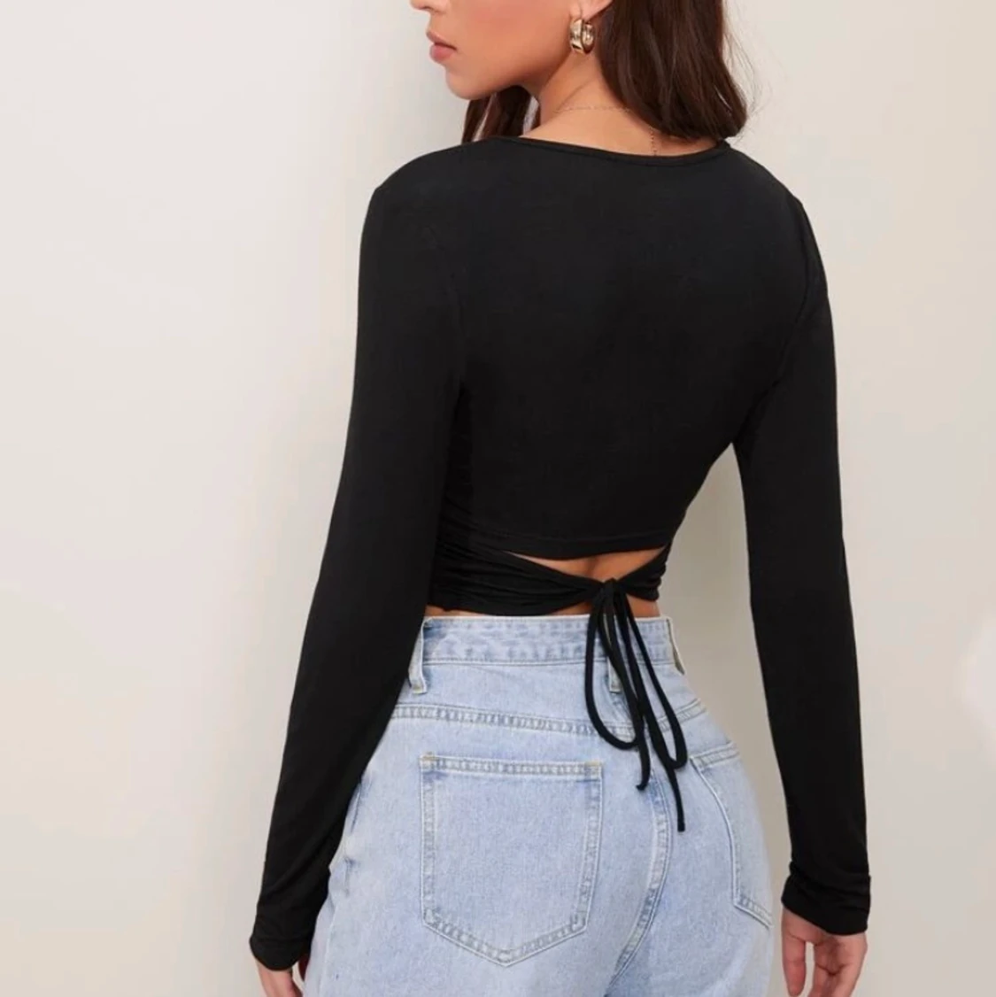 Sjukt söt topp i strl S - 90