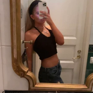 Knytlinne - Säljer det här populära linnet, aldrig använt.